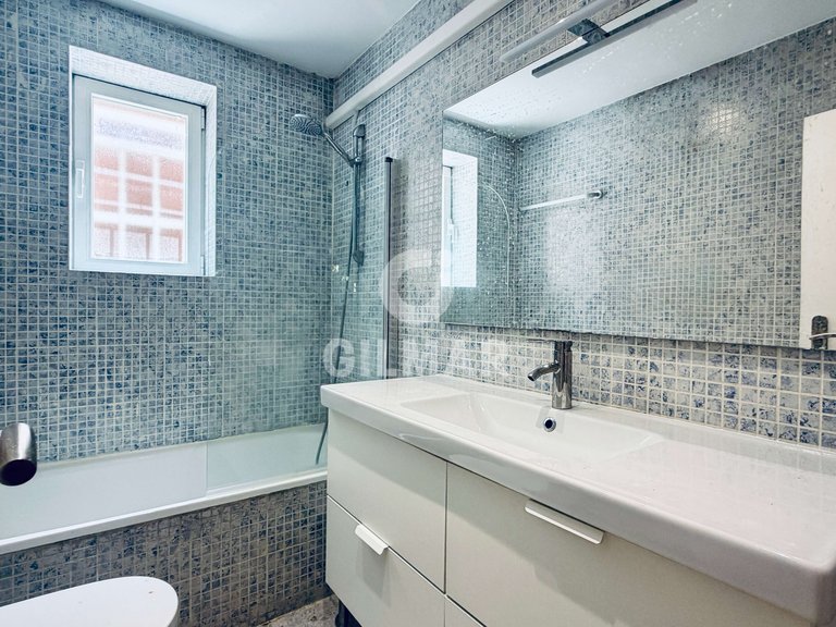 Apartment for Rent in Madrid, Madrid 33