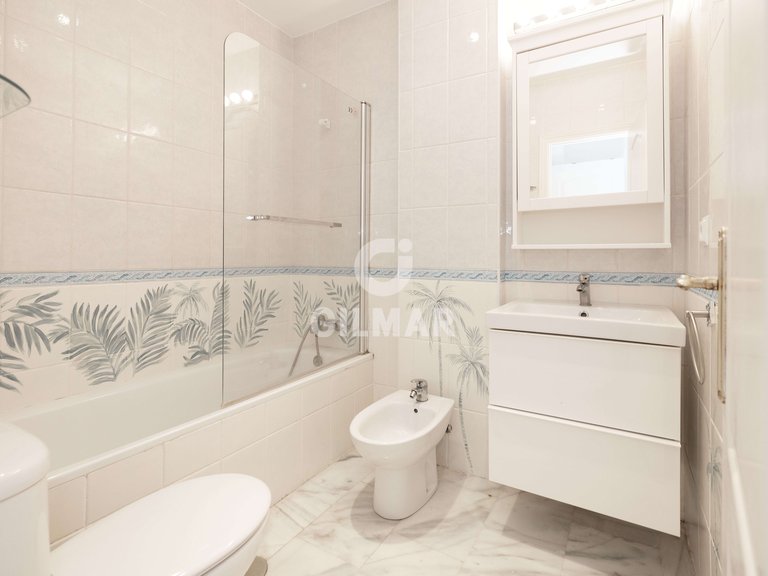 Apartment for Sale in Marbella, Malaga 30