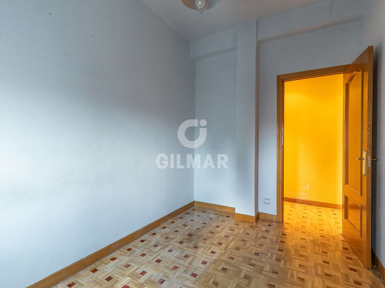 Apartment for Sale in Madrid, Madrid 24