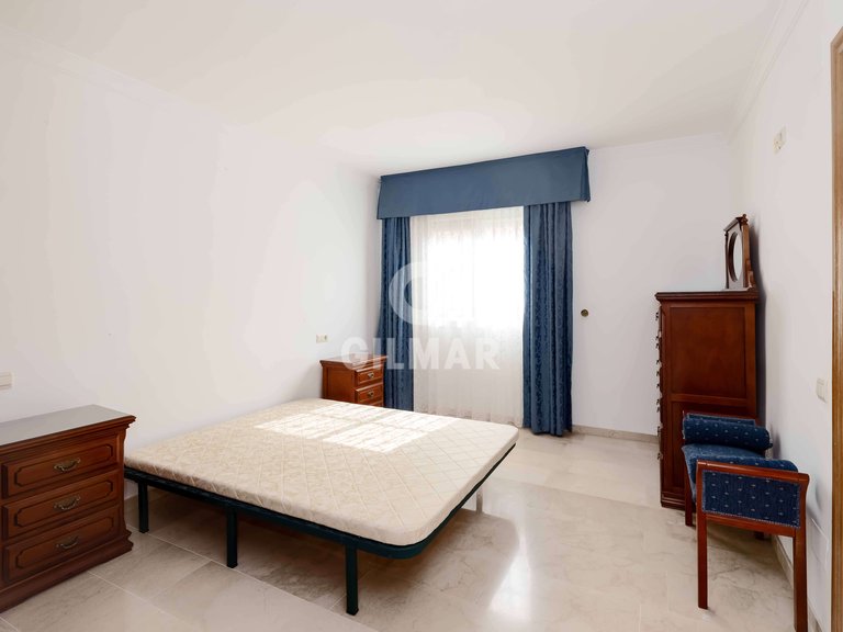 Town House for Sale in Marbella, Malaga 21