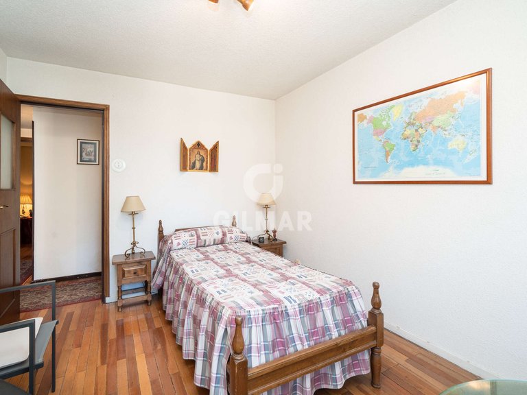 Apartment for Sale in Madrid, Madrid 17