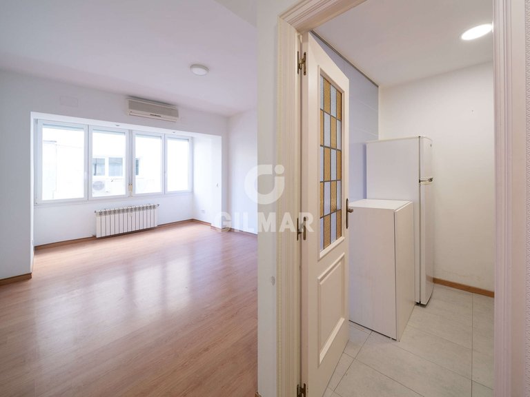Apartment for Sale in Madrid, Madrid 8