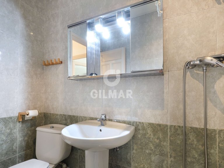 Apartment for Sale in Madrid, Madrid 26