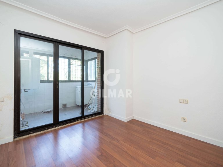 Apartment for Sale in Madrid, Madrid 25