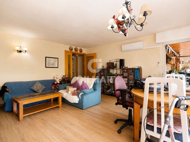Apartment for Sale in Madrid, Madrid 11