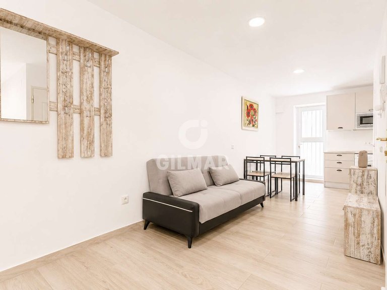 Apartment for Sale in Madrid, Madrid 16
