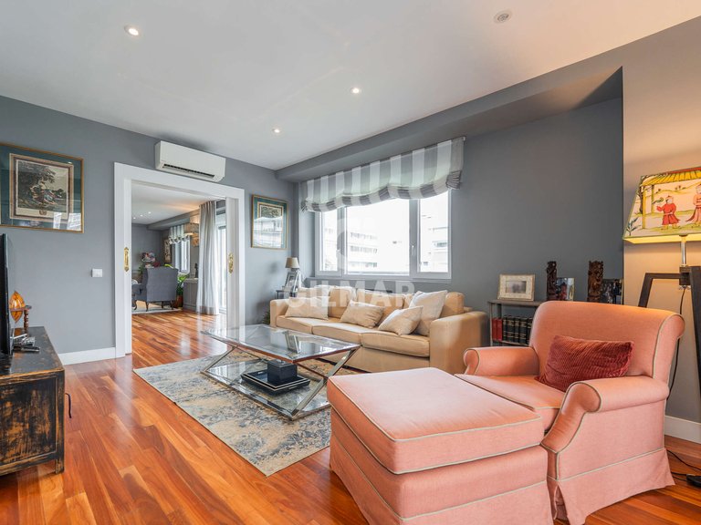 Apartment for Sale in Madrid, Madrid 2