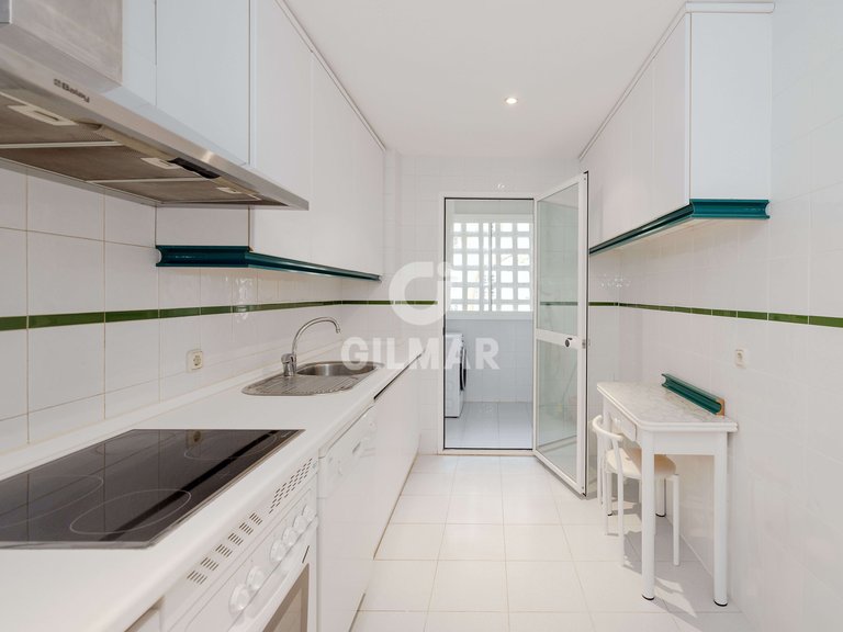Apartment for Sale in Marbella, Malaga 16