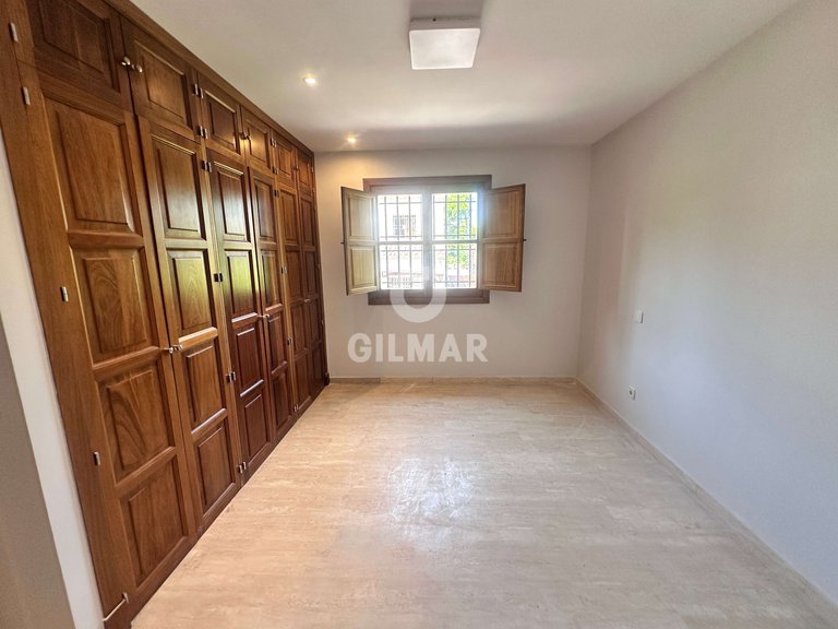 Villa for Rent in Madrid, Madrid 27