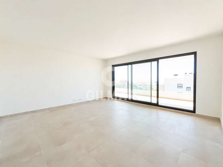 Apartment for Sale in BenalmÁdena, Malaga 3