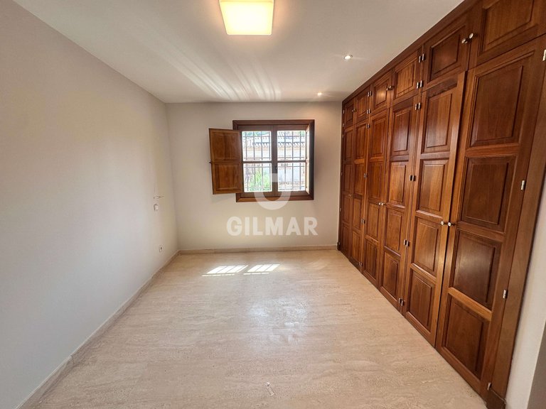 Villa for Rent in Madrid, Madrid 22