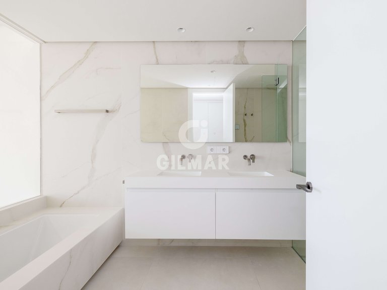 Apartment for Sale in MÁlaga, Malaga 23
