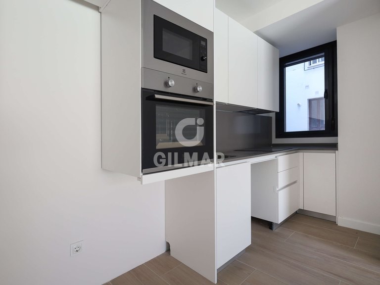 Apartment for Rent in Madrid, Madrid 13