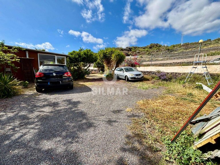 Villa for Sale in AlcalÁ, Tenerife 5