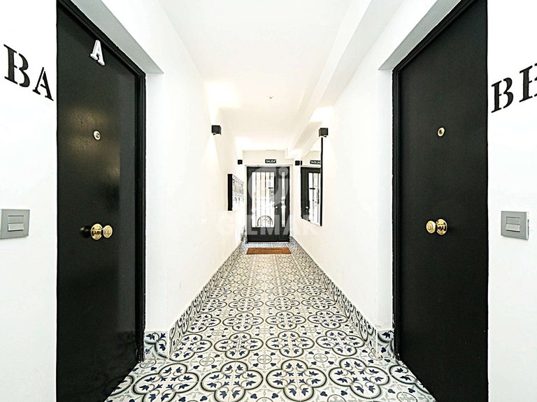 Apartment for Sale in Madrid, Madrid 18