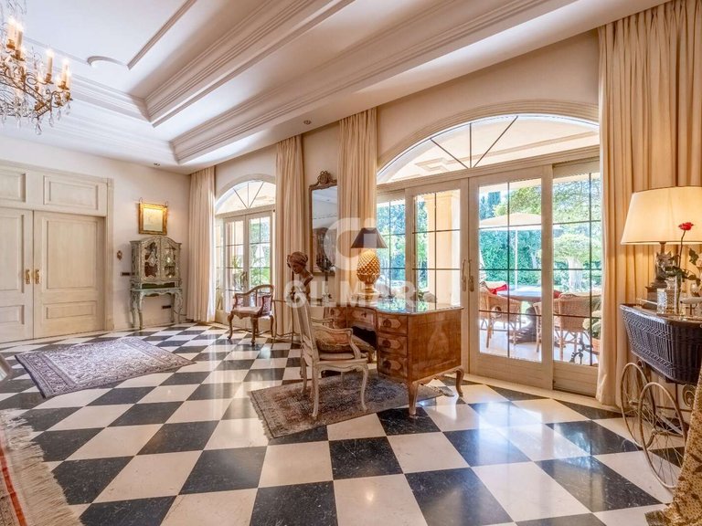 Villa for Sale in MÁlaga, Malaga 4