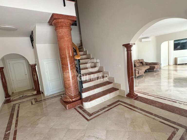 Villa for Sale in Estepona, Malaga 13