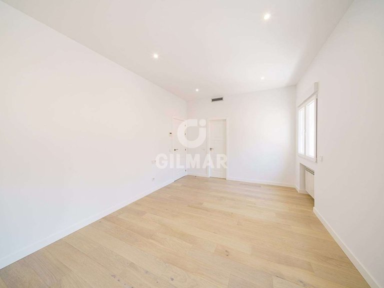Apartment for Rent in Madrid, Madrid 26