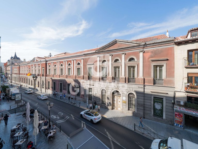 Apartment for Sale in Madrid, Madrid 12