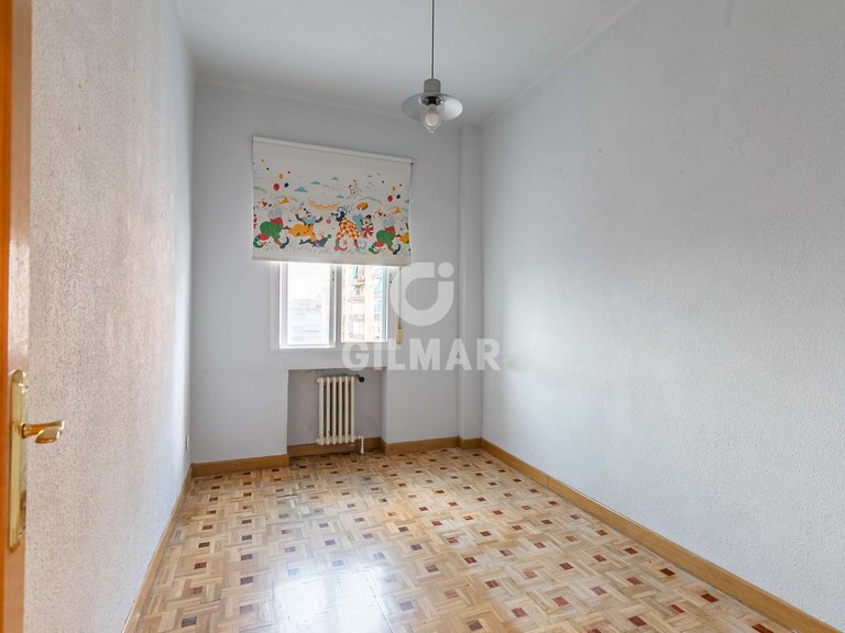 Apartment for Sale in Madrid, Madrid 26