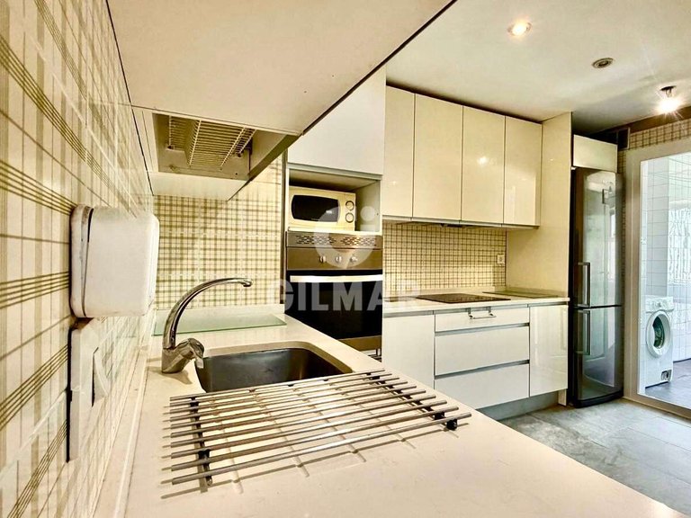 Apartment for Rent in Madrid, Madrid 34