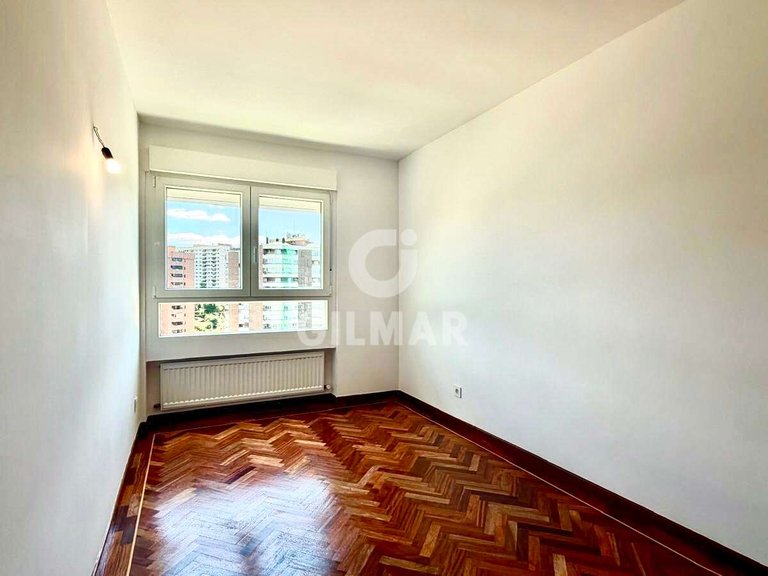 Apartment for Rent in Madrid, Madrid 13