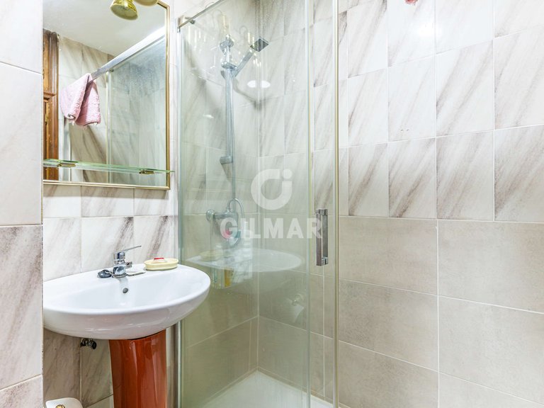 Apartment for Sale in Madrid, Madrid 26