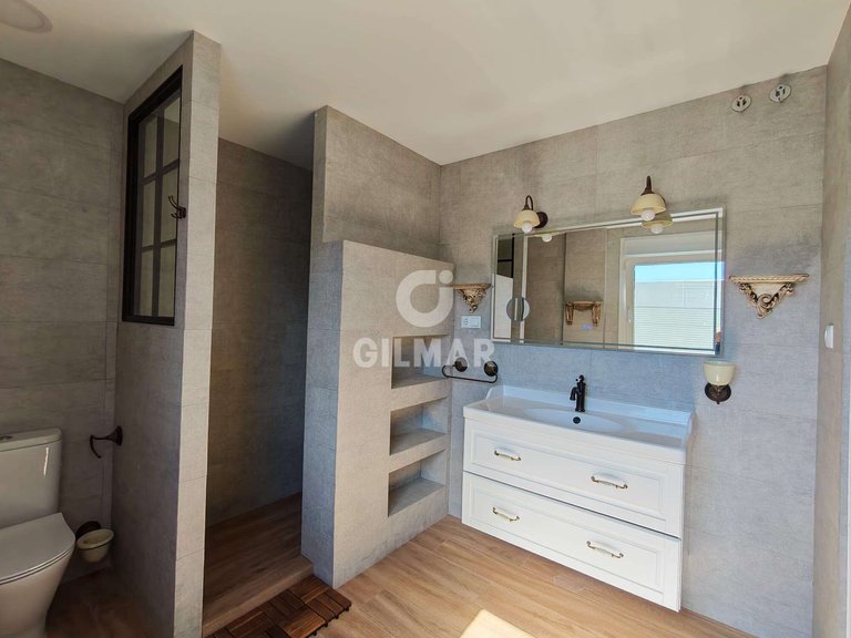 Apartment for Rent in Madrid, Madrid 19