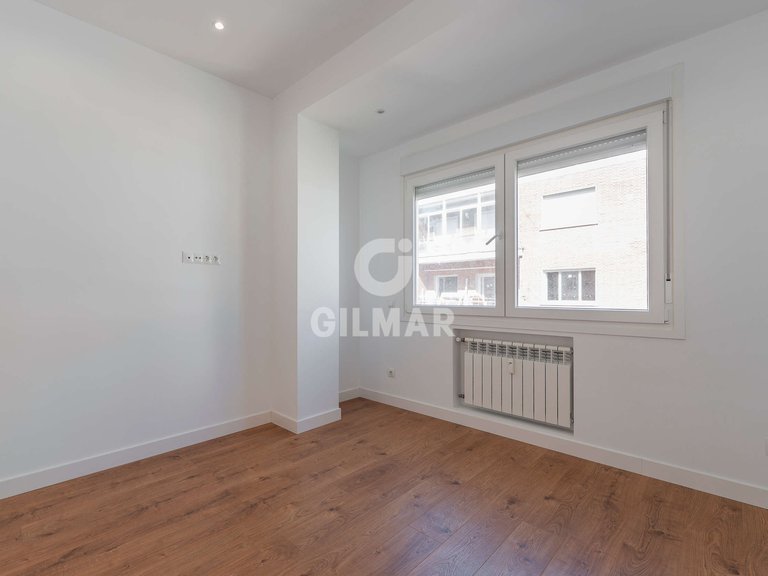 Apartment for Rent in Madrid, Madrid 17