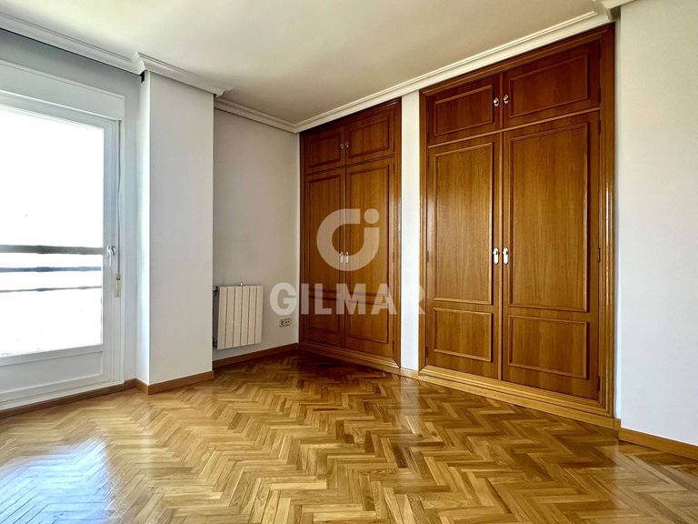 Apartment for Rent in Madrid, Madrid 15