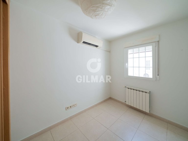 Apartment for Sale in Madrid, Madrid 8