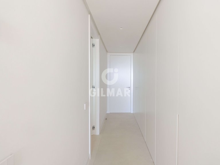 Apartment for Sale in MÁlaga, Malaga 28