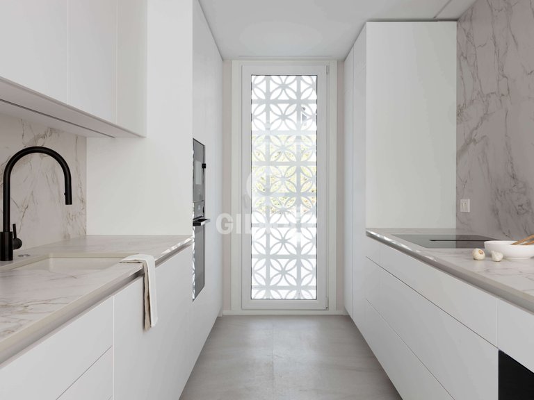 Town House for Sale in Estepona, Malaga 11
