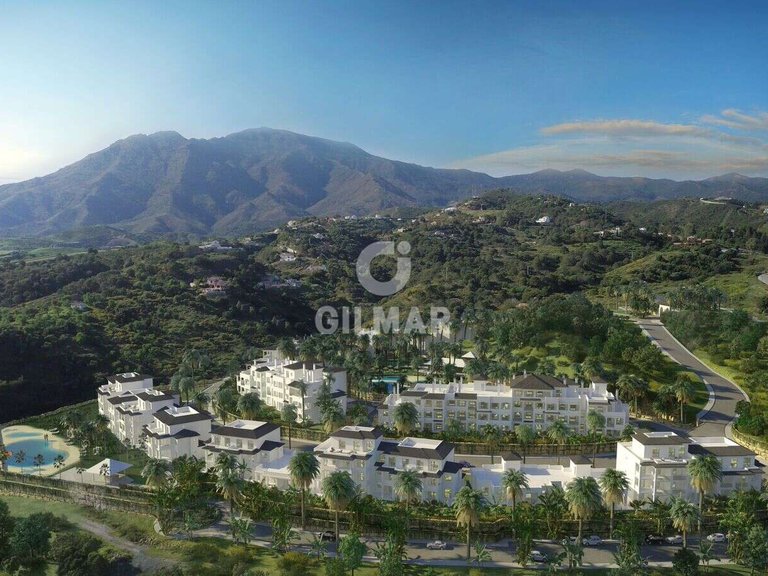Apartment for Sale in Estepona, Malaga 1