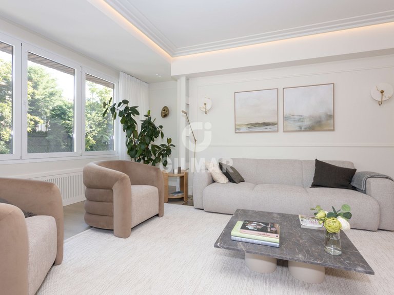 Apartment for Sale in Madrid, Madrid 11