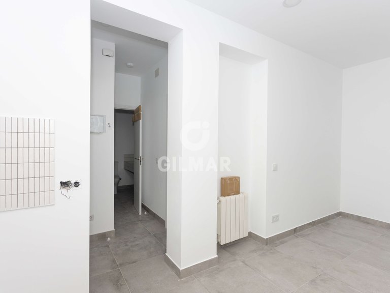 Apartment for Sale in Madrid, Madrid 16