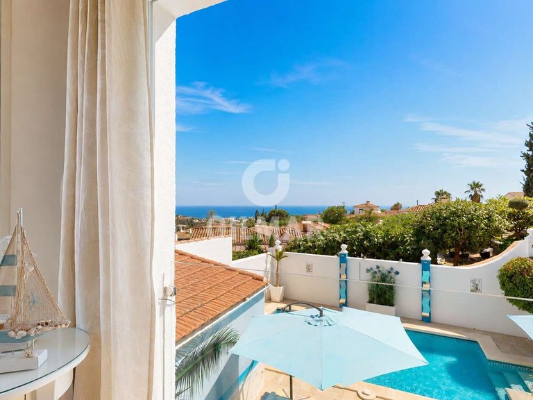 Villa for Sale in BenalmÁdena, Malaga 7