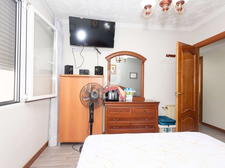 Apartment for Sale in Madrid, Madrid 16
