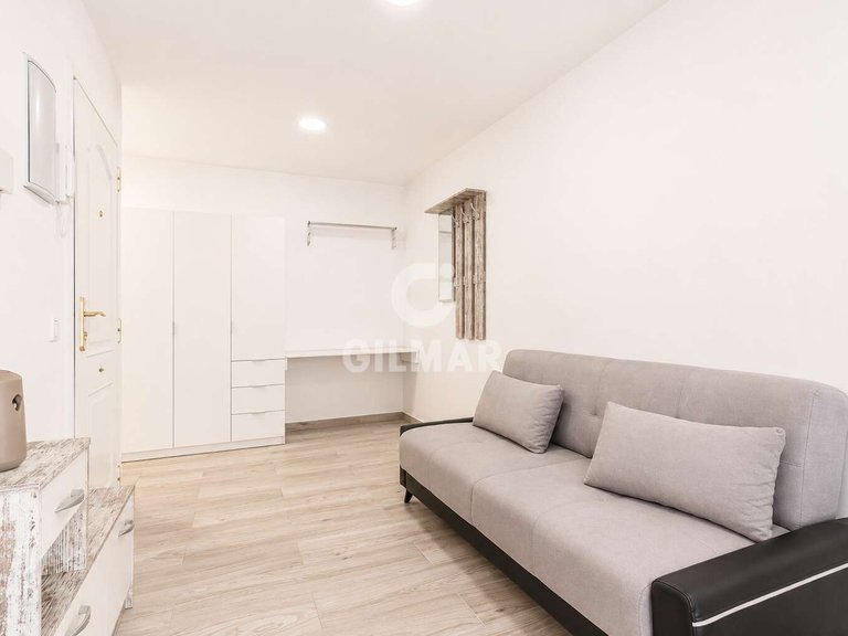 Apartment for Sale in Madrid, Madrid 11