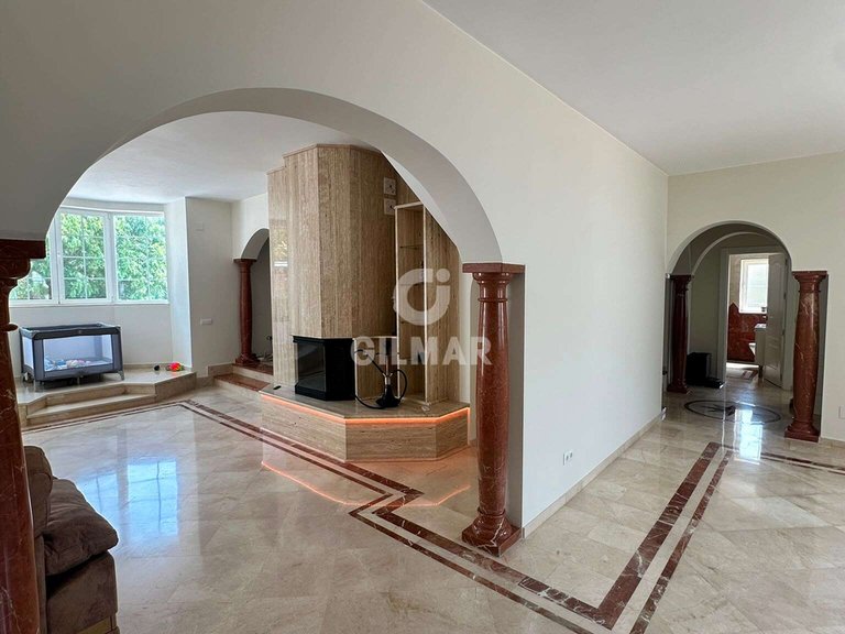 Villa for Sale in Estepona, Malaga 8