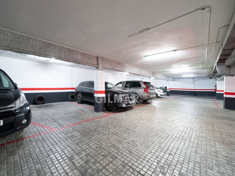 Apartment for Sale in Madrid, Madrid 24