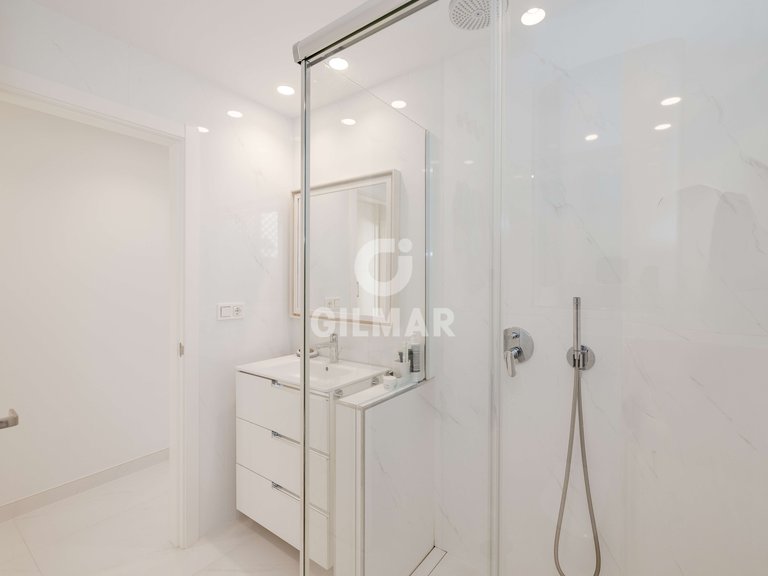 Apartment for Sale in Marbella, Malaga 32
