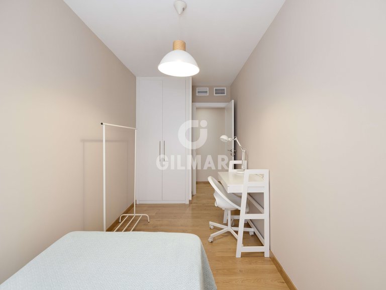 Apartment for Sale in MÁlaga, Malaga 28