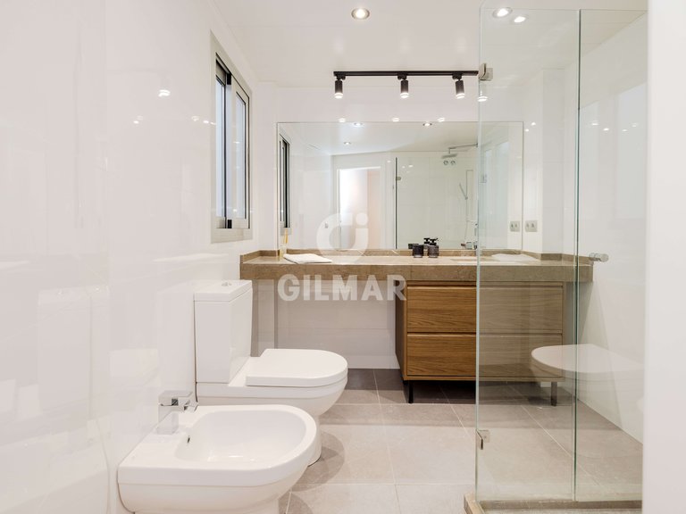 Apartment for Sale in MÁlaga, Malaga 28