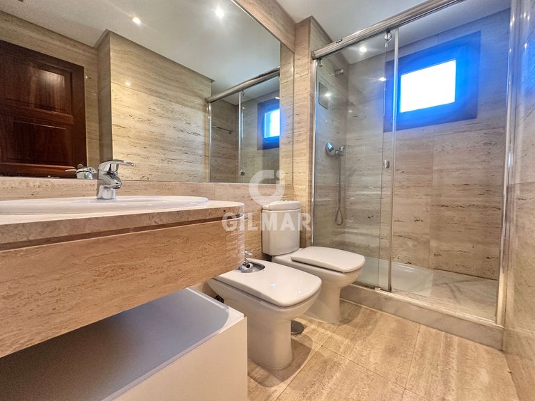 Villa for Rent in Madrid, Madrid 26