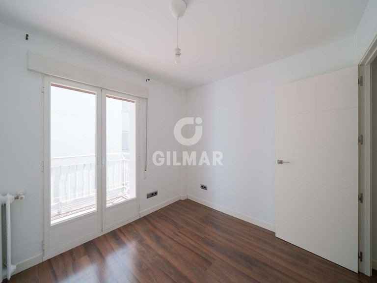 Apartment for Sale in Madrid, Madrid 27