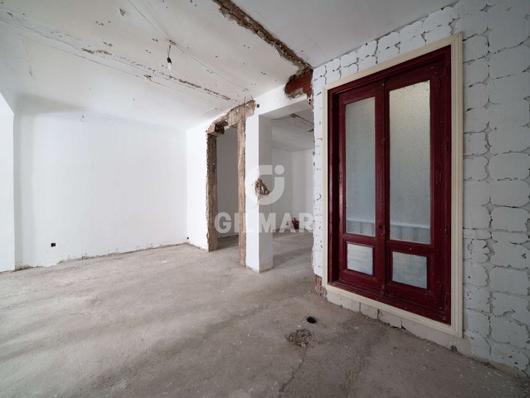Apartment for Sale in Madrid, Madrid 16