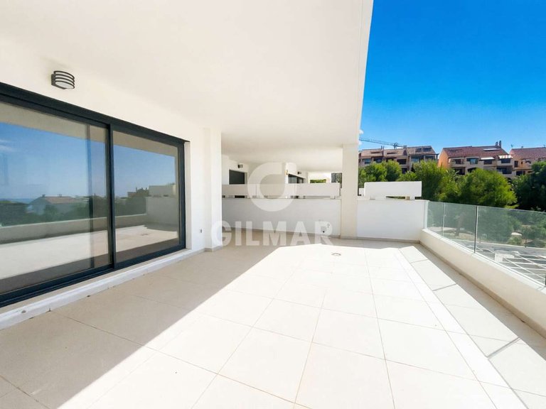 Apartment for Sale in BenalmÁdena, Malaga 3
