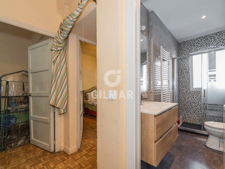 Apartment for Sale in Madrid, Madrid 27