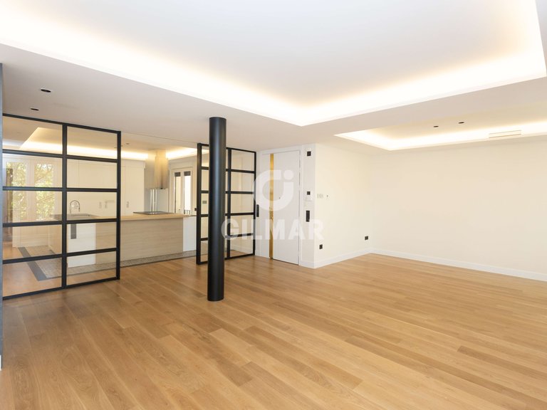 Apartment for Rent in Madrid, Madrid 5